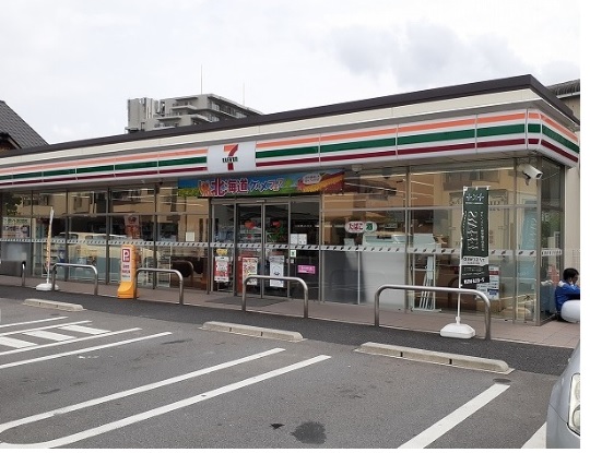 ニュータウン中田 コンビニ