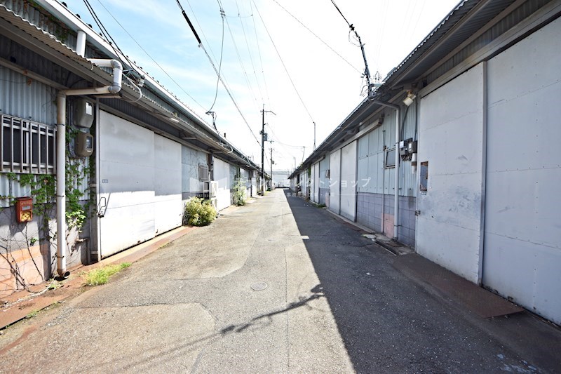 貸倉庫・事務所　八尾市 高美町６丁目　広さ約１５坪　平屋建て　八尾高美町倉庫 その他