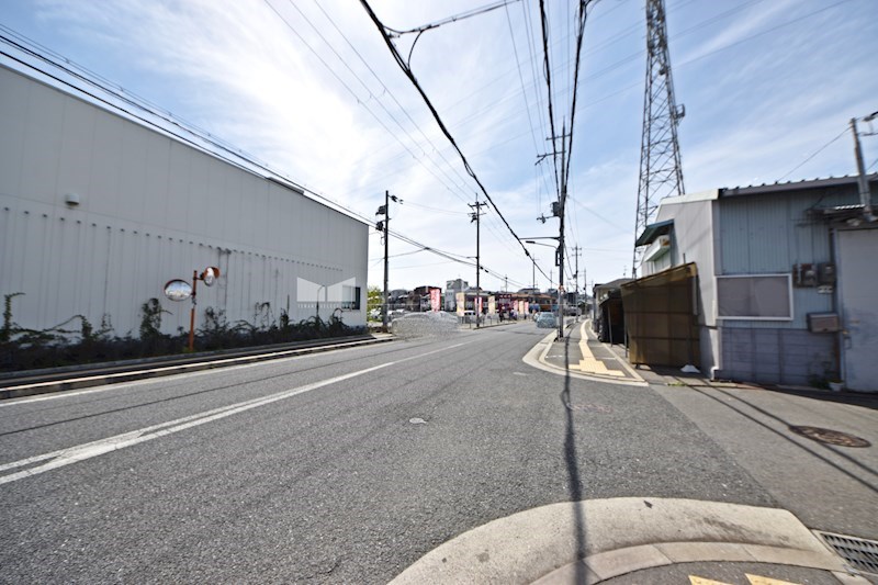 貸倉庫・事務所　八尾市 高美町６丁目　広さ約１５坪　平屋建て　八尾高美町倉庫 その他