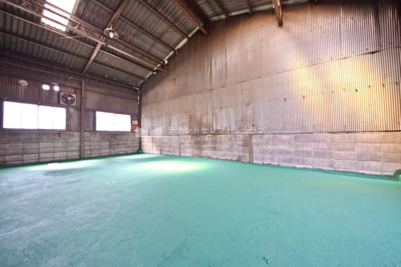 貸倉庫・事務所　八尾市 高美町６丁目　広さ約１５坪　平屋建て　八尾高美町倉庫 キッチン
