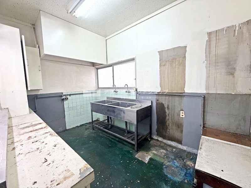 貸店舗・事務所　八尾市 太田新町１丁目　広さ約１０坪　角地　工業地域 その他