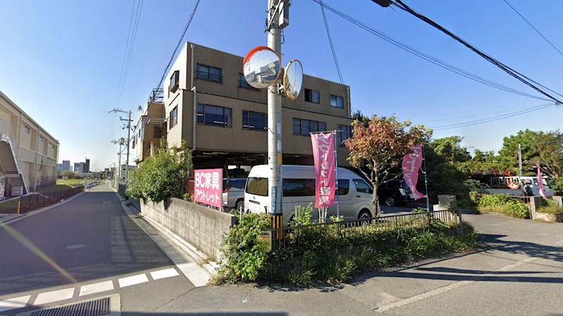 貸倉庫・事務所　八尾市 服部川１丁目　広さ延べ２５８坪　駐車６～７台可　旧外環状線沿い　服部川倉庫 その他
