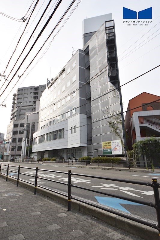 貸店舗・事務所　八尾市 光町１丁目　広さ約５７坪　EVあり　※飲食店不可　八尾ターミナルホテル北館 その他