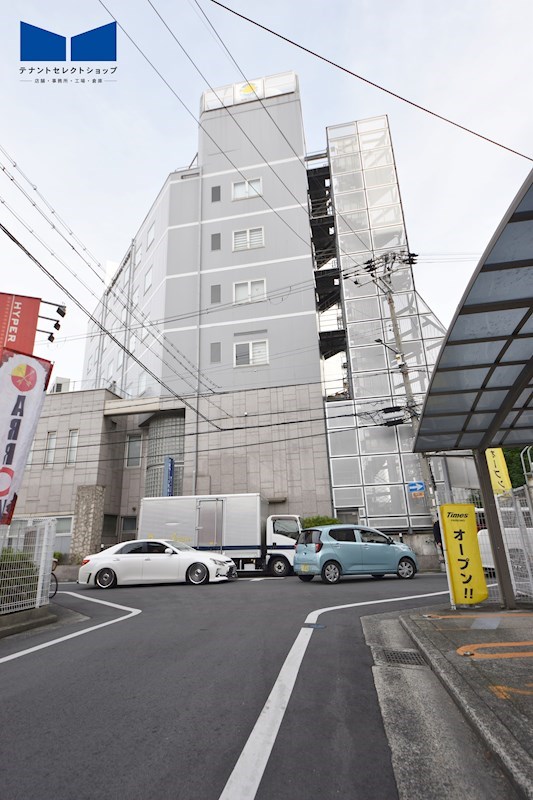貸店舗・事務所　八尾市 光町１丁目　広さ約５７坪　EVあり　※飲食店不可　八尾ターミナルホテル北館 その他