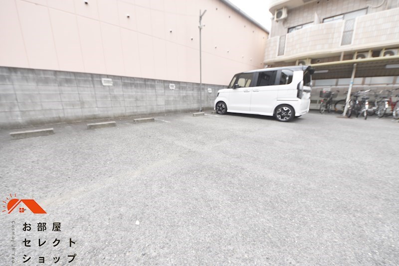 北本町プラザⅠ 駐車場