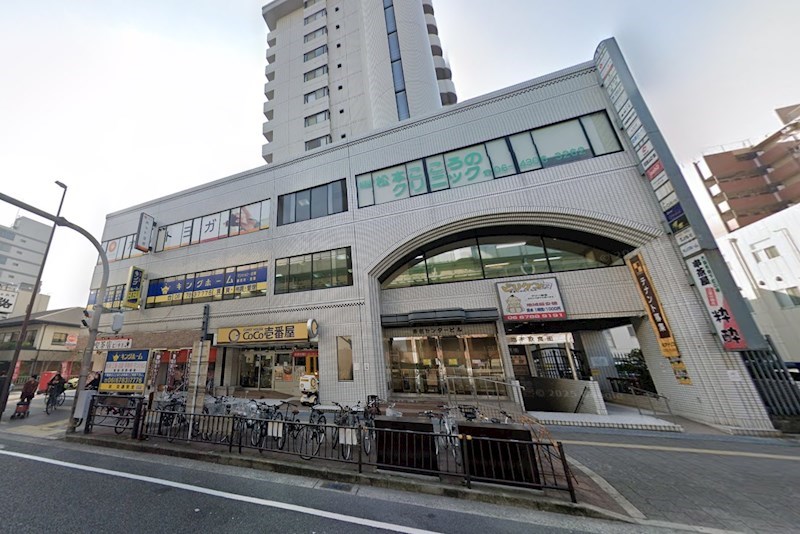 貸店舗・事務所　東大阪市 長田中１丁目　広さ約３４坪　長田センタービル 外観