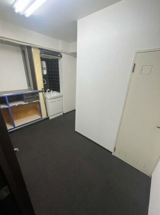 貸店舗・事務所　大阪市平野区 瓜破東２丁目　広さ約７坪　飲食可　EVあり　トイレあり　レバランス瓜破東 リビング