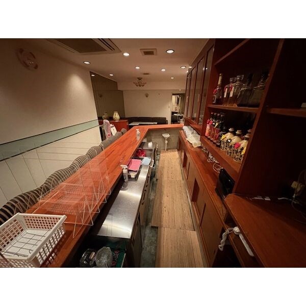 貸店舗・事務所　八尾市 中田２丁目　広さ約９坪　角部屋　中田2丁目住居付店舗 リビング