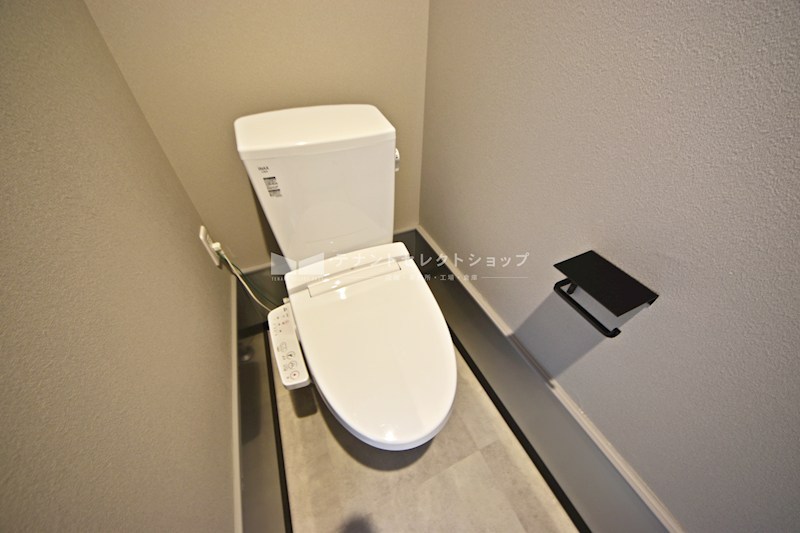 貸倉庫・事務所　八尾市 高砂町２丁目　広さ延べ約１２坪　屋外Ｐ１台付き　ガレージハウス　Eliz八尾高砂 その他