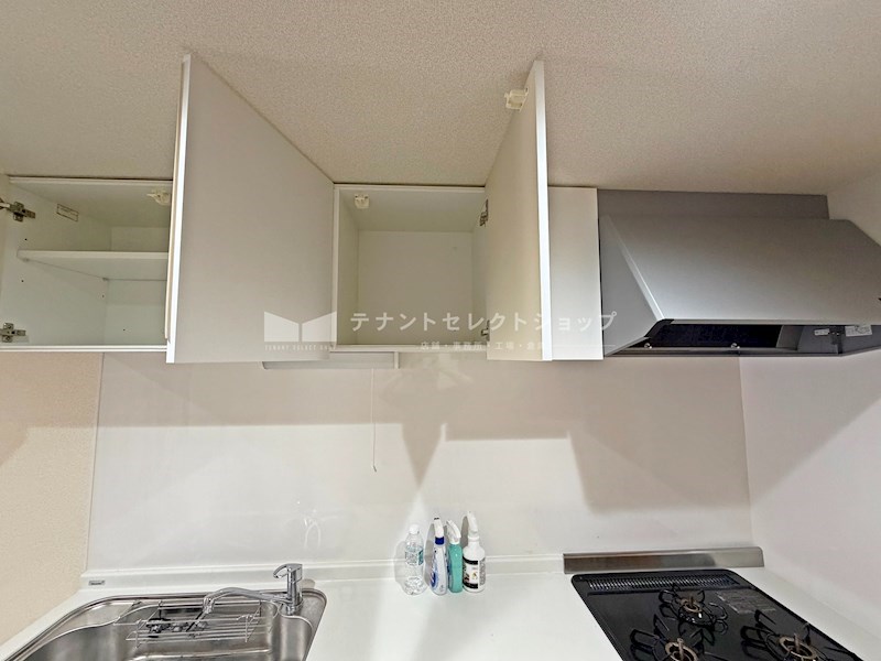 貸店舗・事務所　東大阪市 衣摺３丁目　広さ延べ約１２坪　テラスハウス その他