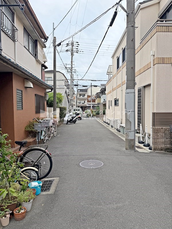 貸店舗・事務所　東大阪市 衣摺３丁目　広さ延べ約１２坪　テラスハウス その他