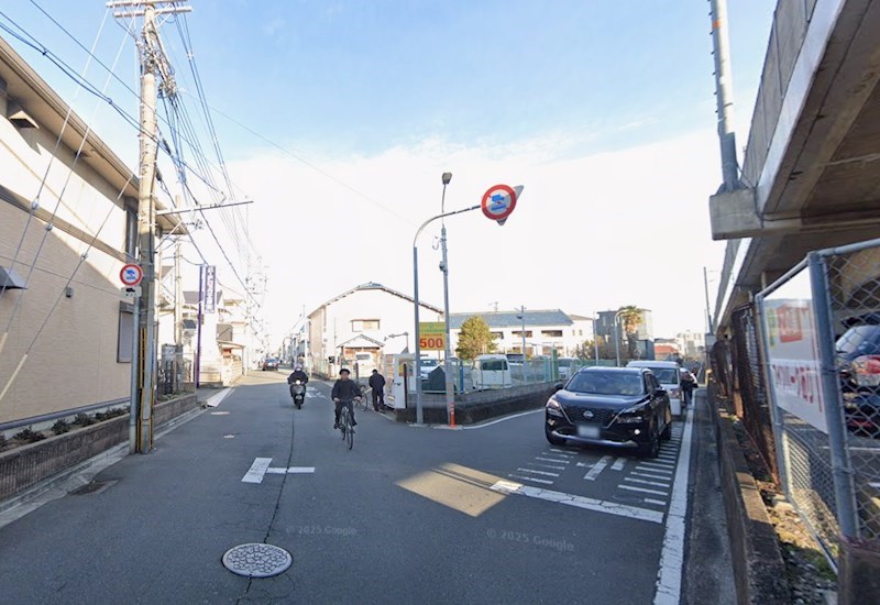 貸工場・倉庫　東大阪市 森河内東２丁目　広さ延べ約３２９坪　前面駐車スペースあり ベッドルーム