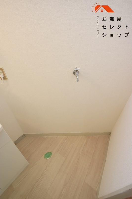 植松町2丁目戸建 洗面所