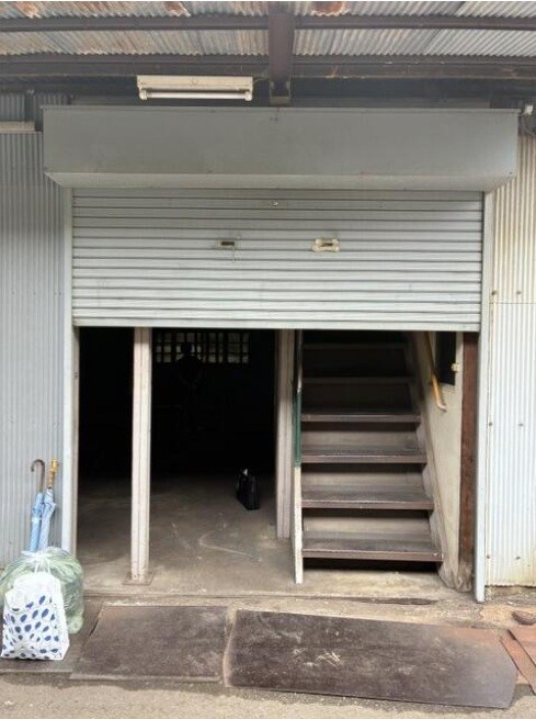 貸工場・倉庫　東大阪市 森河内東１丁目　広さ約５１坪　トイレあり　 キッチン