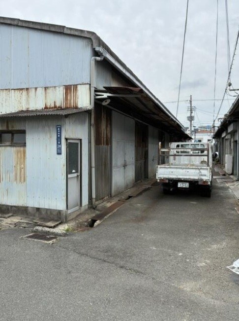 貸工場・倉庫　東大阪市 森河内東１丁目　広さ約５１坪　トイレあり　 ベッドルーム