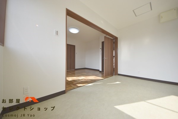 南太子堂5LDK戸建て リビング