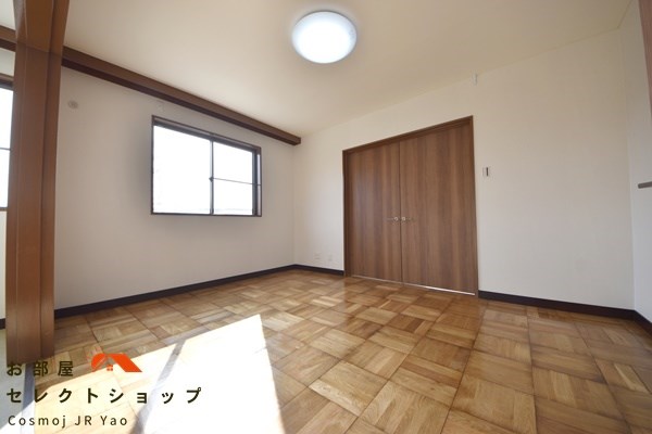 南太子堂5LDK戸建て リビング