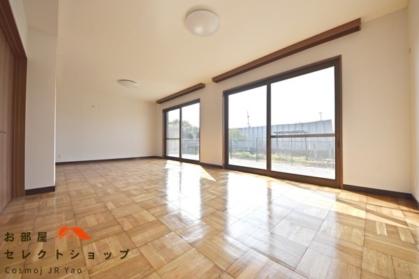 南太子堂5LDK戸建て リビング