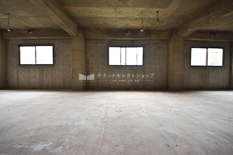 貸店舗・事務所　八尾市 北本町２丁目　広さ約２６坪　軽飲食可　路面店　角区画　アンリハイツ その他