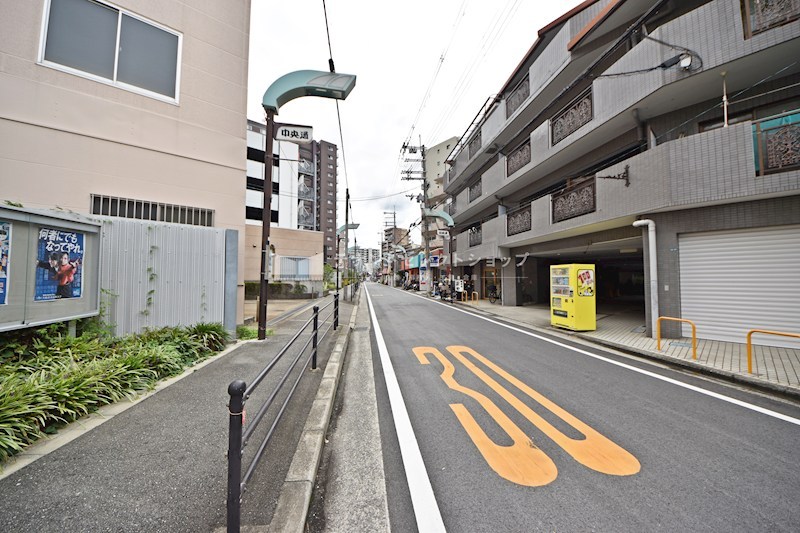 貸店舗・事務所　八尾市 北本町２丁目　広さ約２６坪　軽飲食可　路面店　角区画　アンリハイツ その他