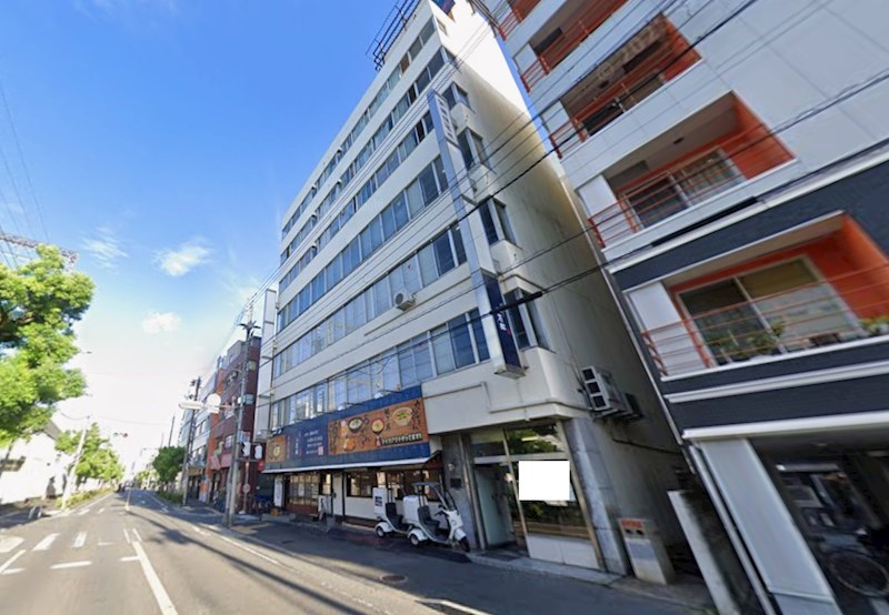 貸店舗・事務所　東大阪市 高井田元町２丁目　広さ約５３坪　エイシン長栄寺ビル リビング