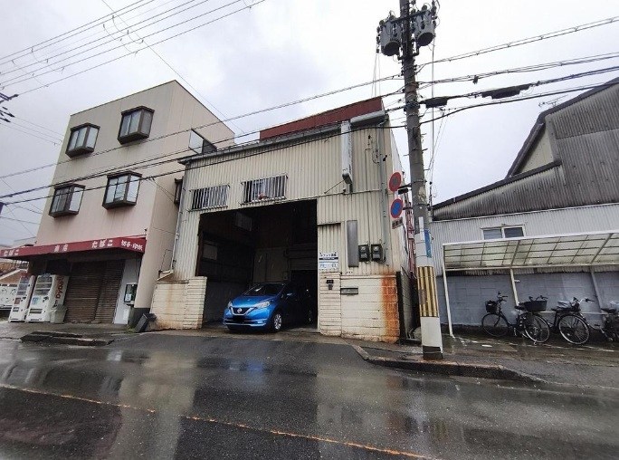 貸倉庫・工場　八尾市 太田新町３丁目　広さ延べ約１２７坪　準工業地域 その他