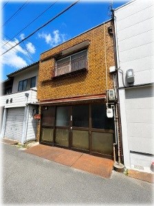 貸店舗・事務所　東大阪市 足代３丁目　広さ延べ約１８坪　近隣商業地域　貸テラス 東大阪市足代 外観