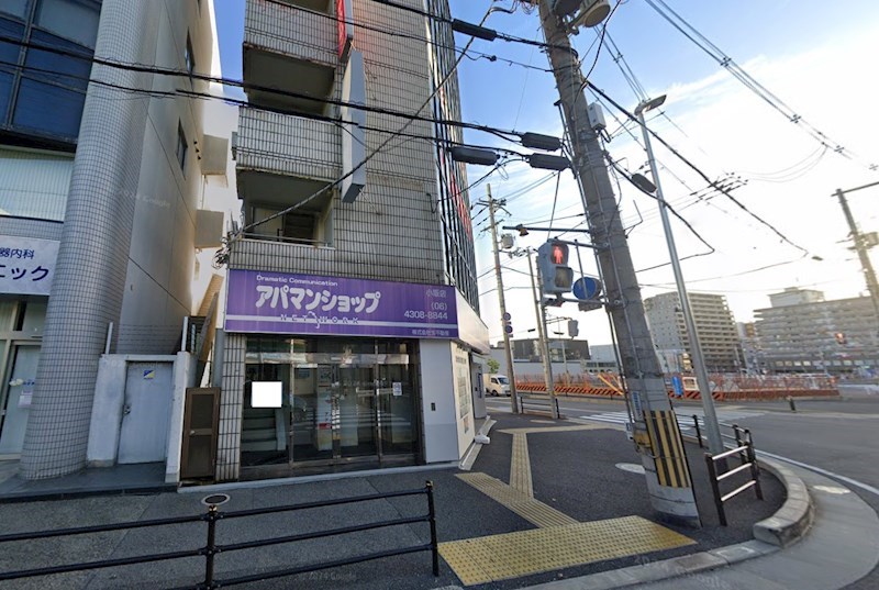 貸店舗・事務所　東大阪市 小阪１丁目　広さ約１８坪　路面店　飲食相談可　エイショウ興産ビル リビング