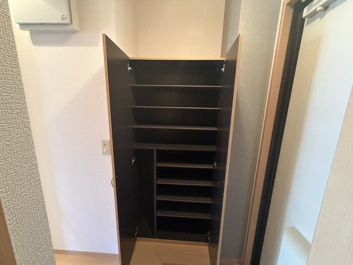 メゾンカムス 収納