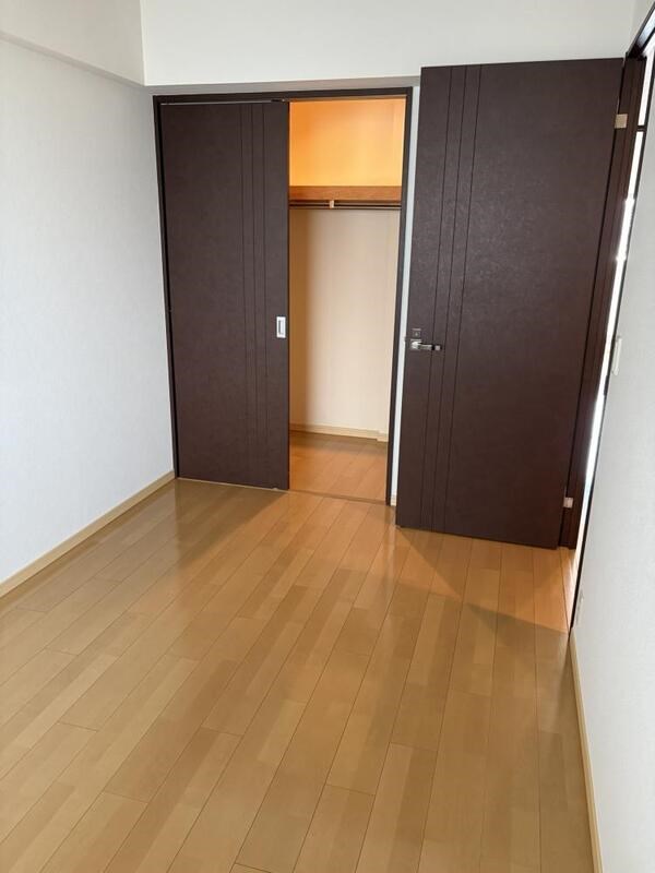 ブランズ八尾 ベッドルーム