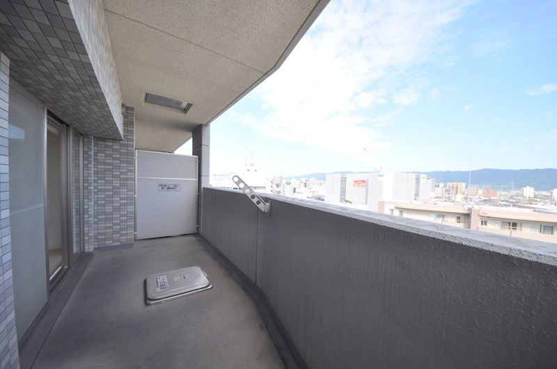 エスリード八尾本町 ベランダ