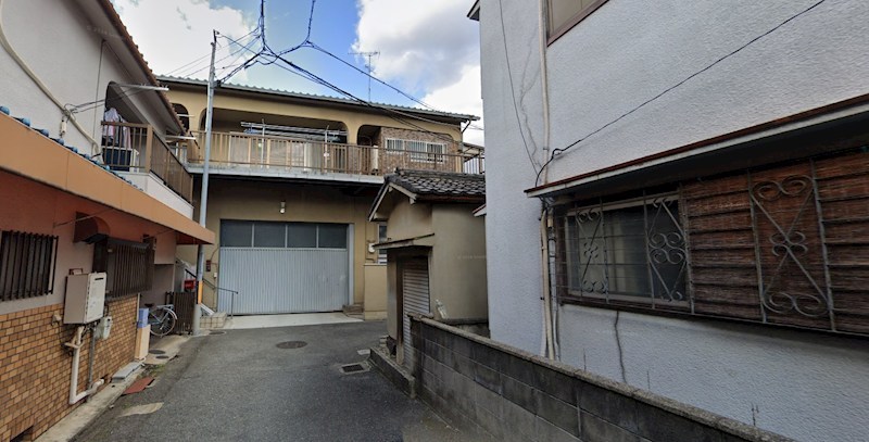 貸倉庫　八尾市 西山本町１丁目　広さ約４７坪　トイレ有　第一種中高層住居専用地域 その他