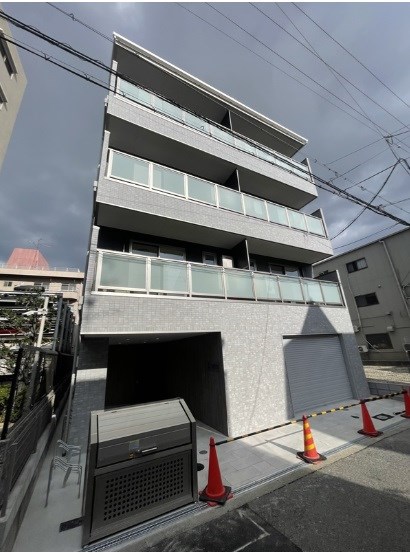 貸店舗・事務所　大阪市 平野区 本町１丁目　広さ約１１坪　TERRA 　HIRANOHONMACHI 外観