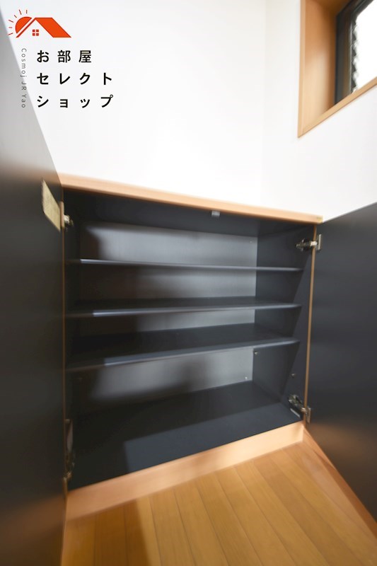 辻ビル 玄関