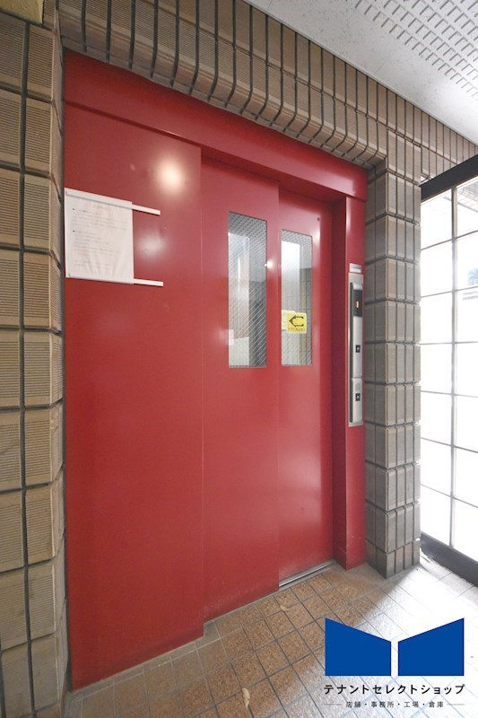 貸店舗・事務所　八尾市 荘内町１丁目　広さ約１７坪　最上階　角区画　EV付き　ボーリバージュ藤増 その他