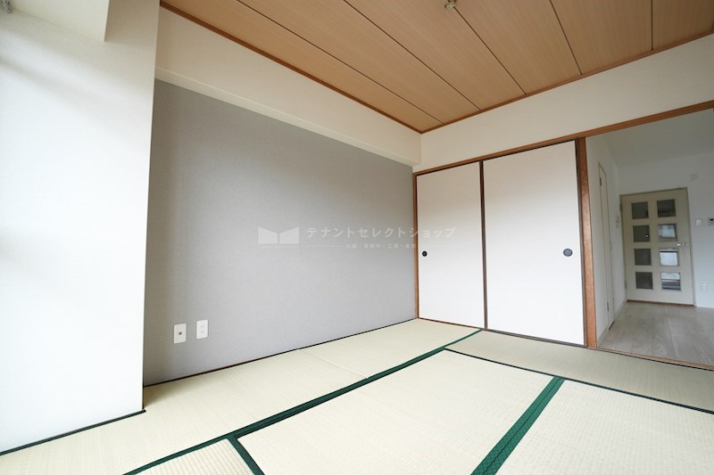 貸店舗・事務所　八尾市 荘内町１丁目　広さ約１７坪　最上階　角区画　EV付き　ボーリバージュ藤増 その他