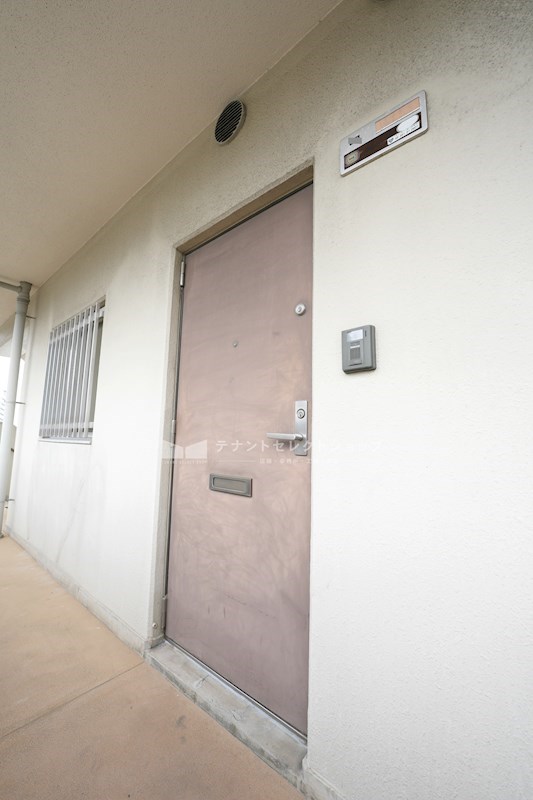 貸店舗・事務所　八尾市 荘内町１丁目　広さ約１７坪　最上階　角区画　EV付き　ボーリバージュ藤増 その他