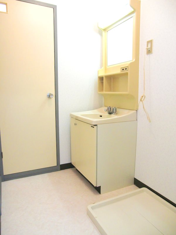 静岡県浜松市中央区大瀬町 洗面所