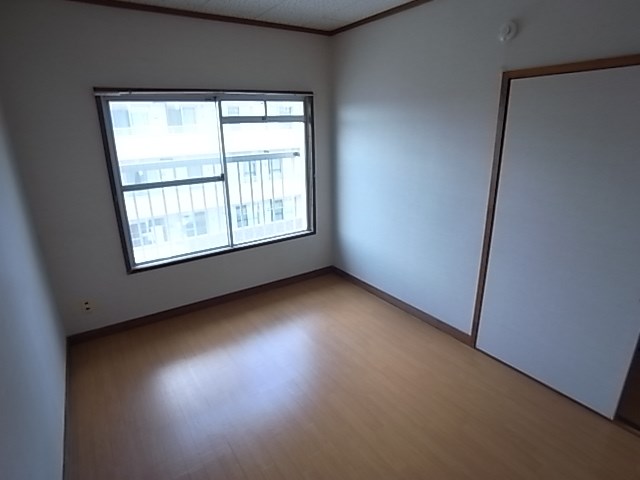 寿マンションＣ ベッドルーム