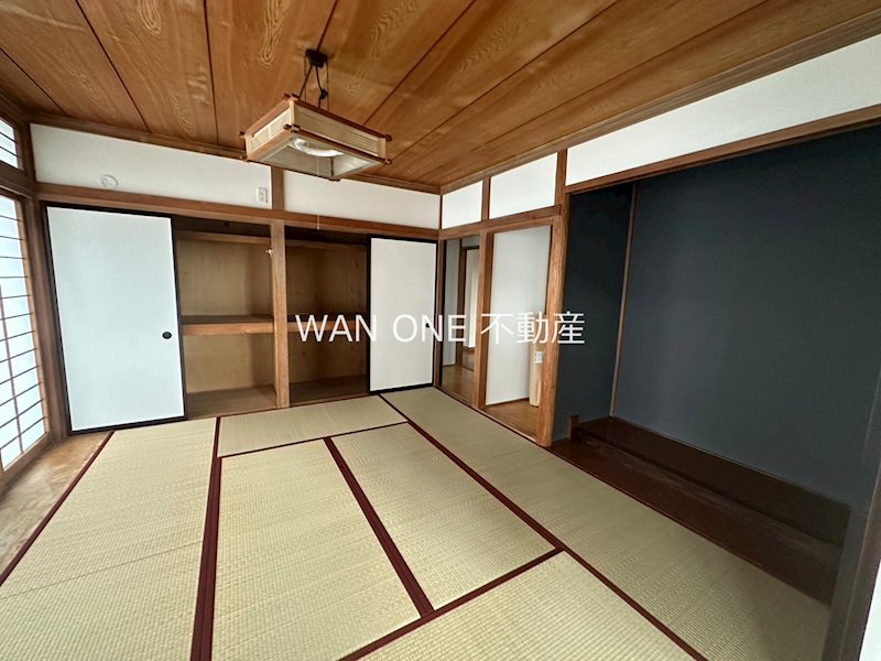 助信町戸建て 収納