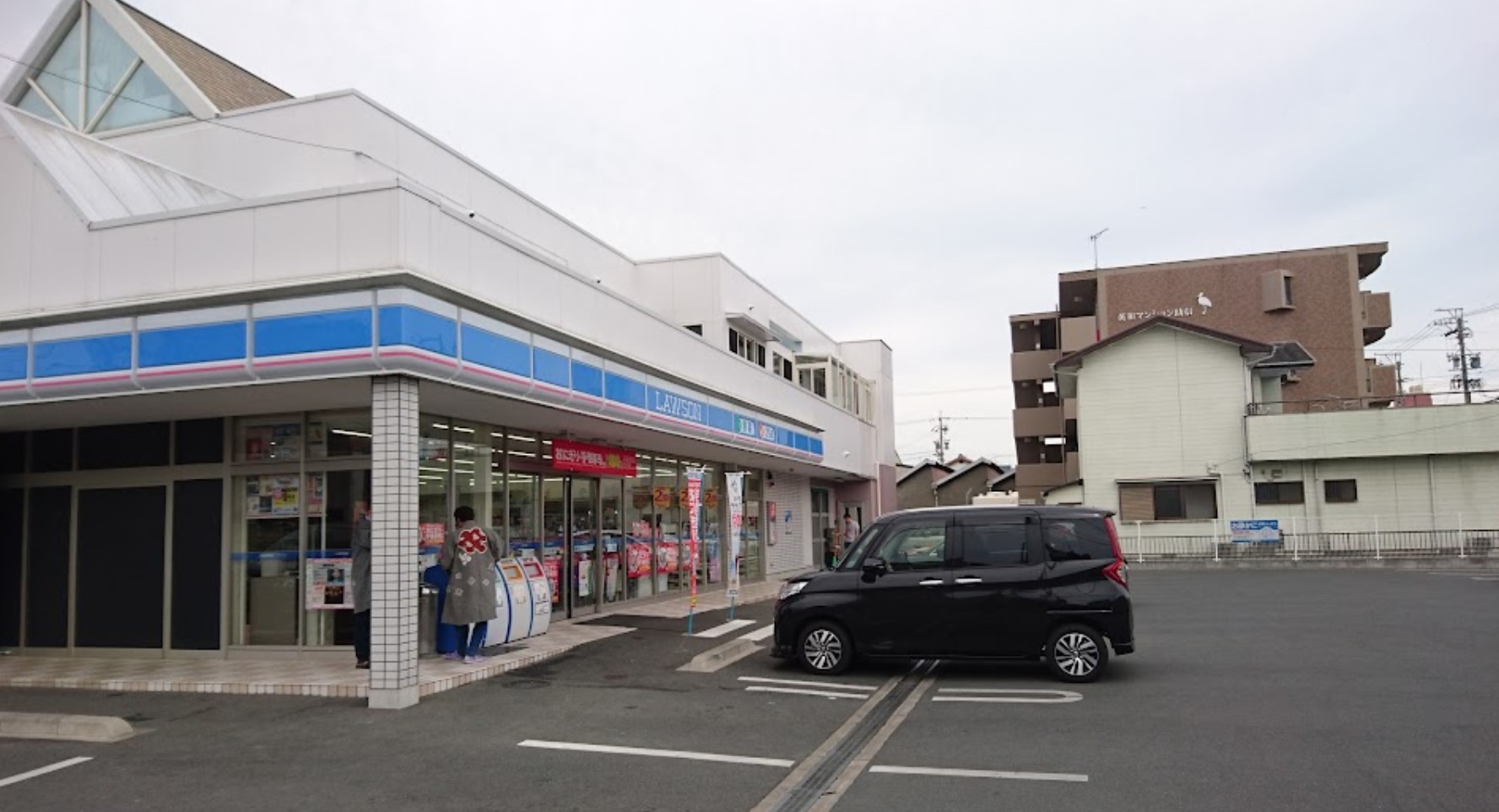助信町戸建て コンビニ