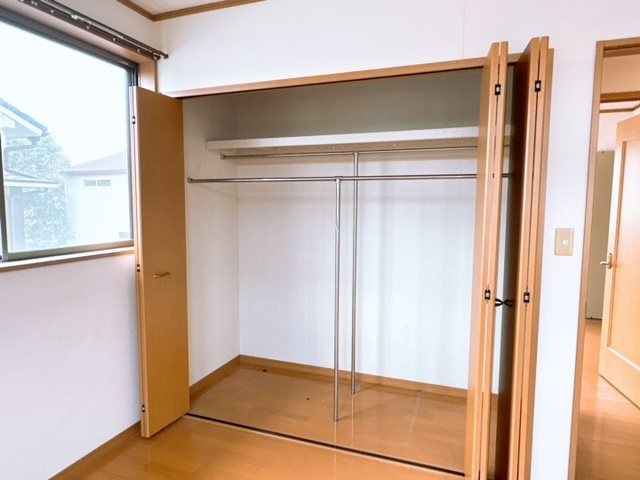ブライティ高林 収納