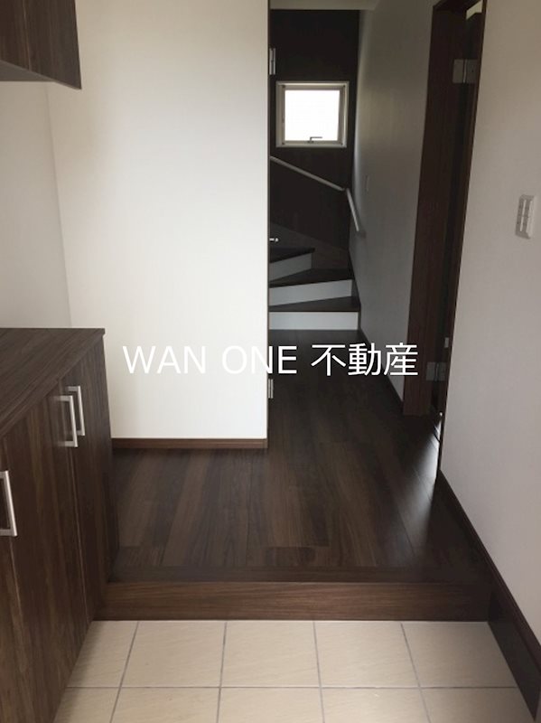 和合町戸建 玄関