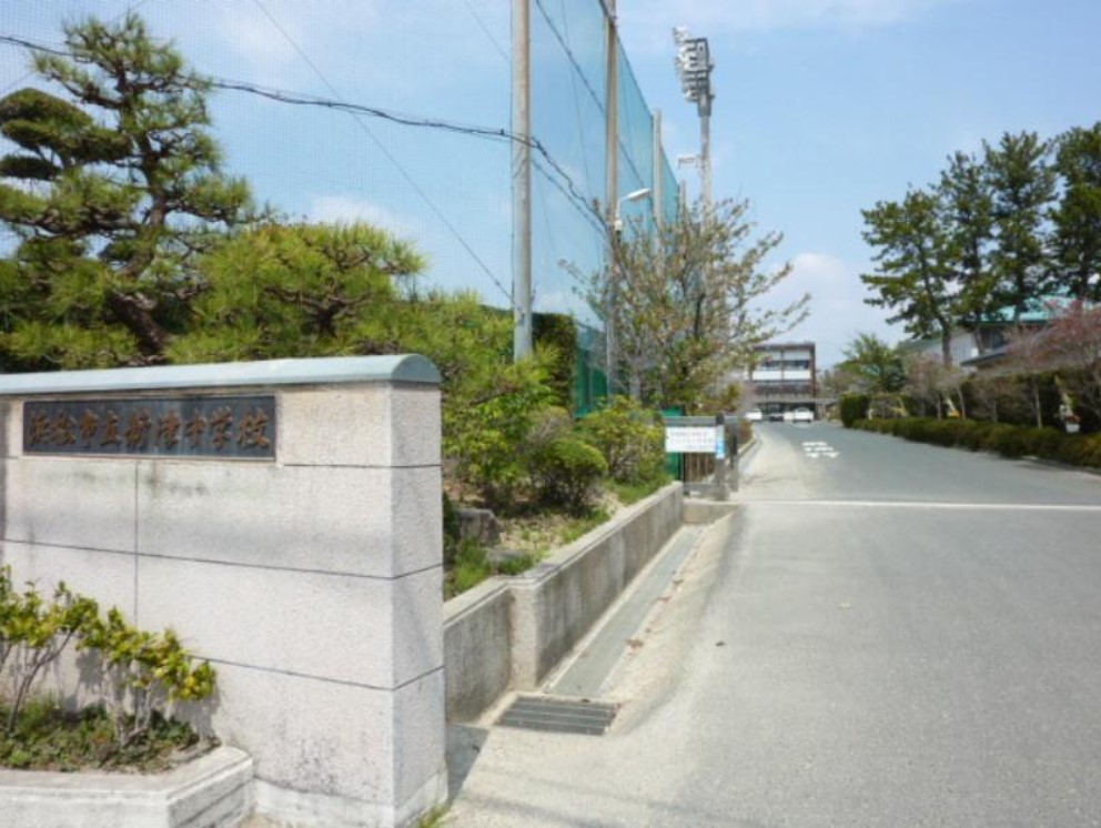 グレイス・ベル 中学校