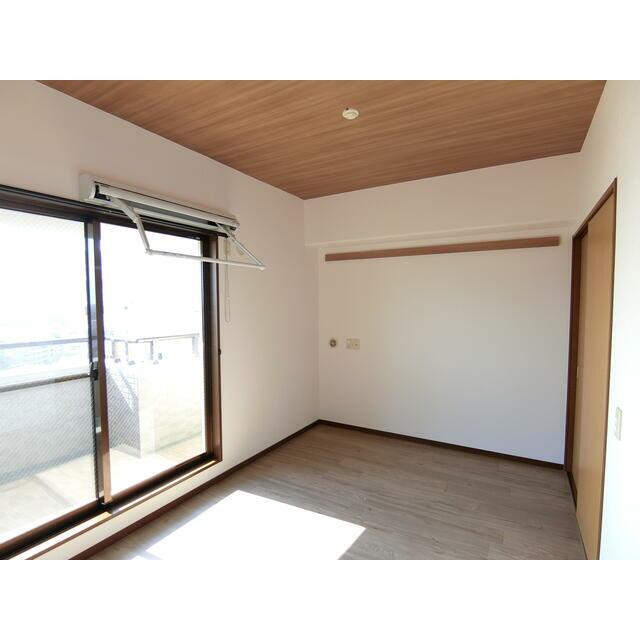中央ハイツ海老塚 ベッドルーム