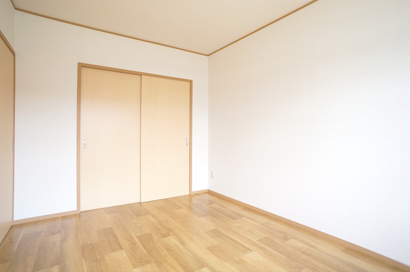 マンション大丸 ベッドルーム