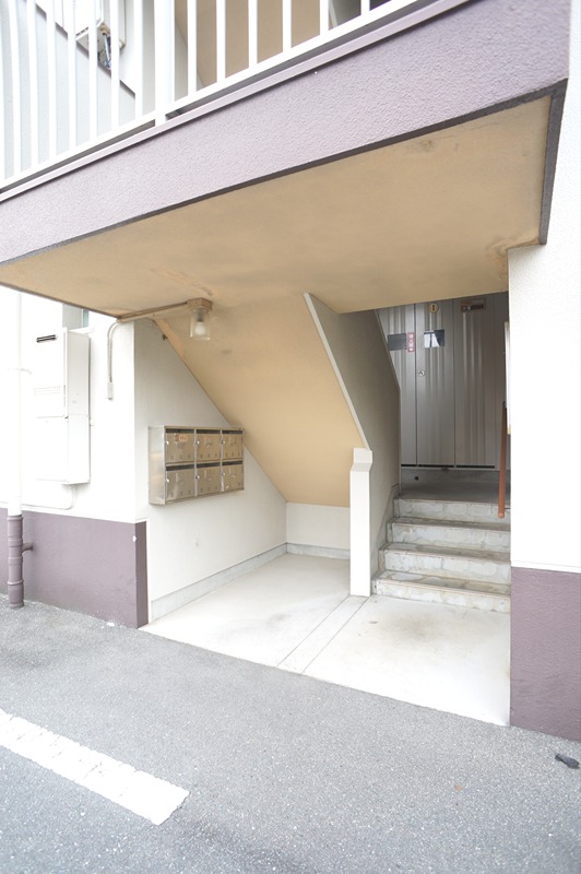 マンション大丸 エントランス
