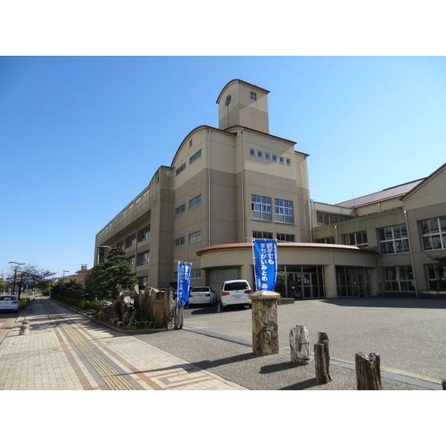 中央ハイツ元浜 小学校
