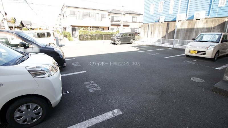桜鈴館 駐車場