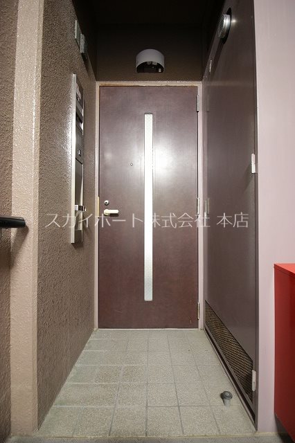 アズ・パセーヌ佐鳴湖壱番館 玄関